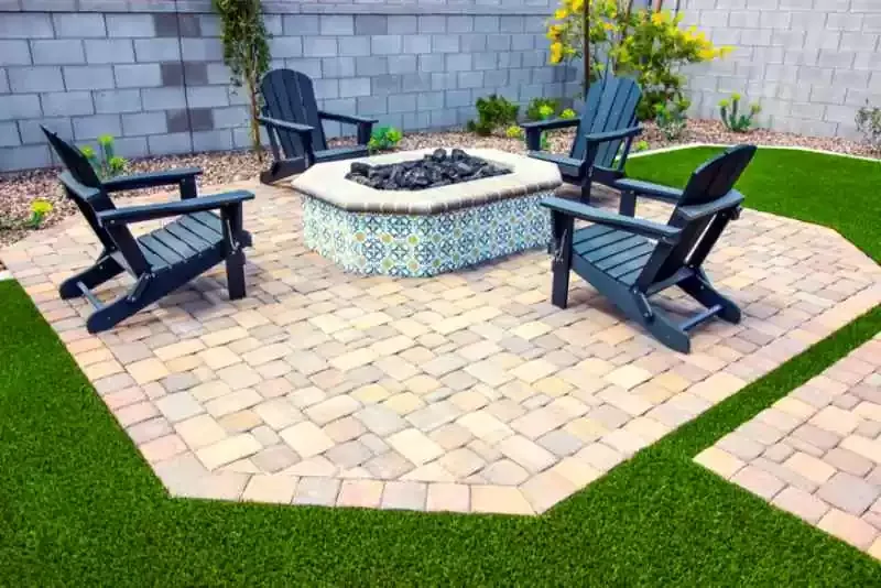 Paver patio with fire pit and seating
